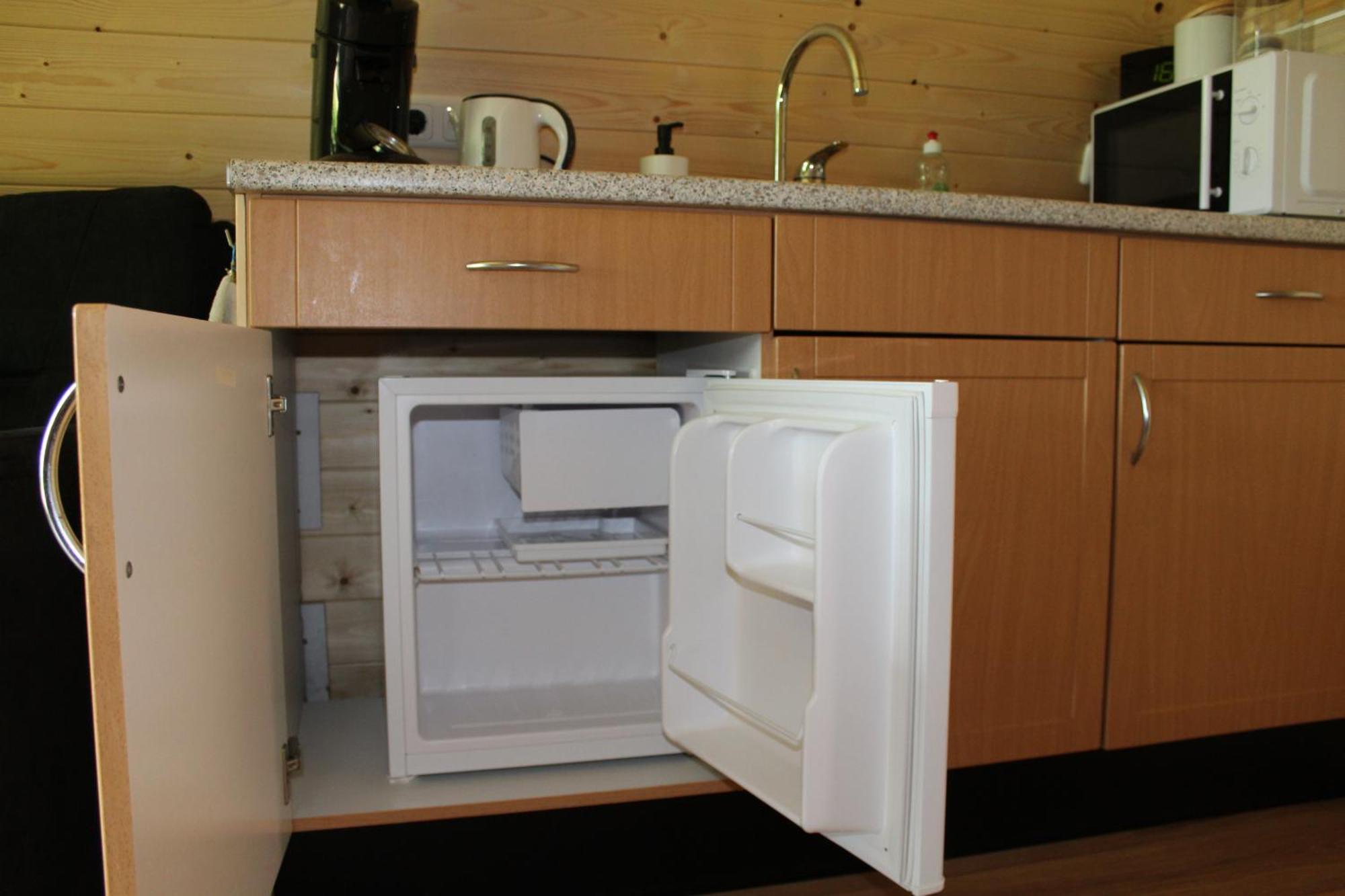 Camping Pod Lyts Dekema 1 Baard エクステリア 写真
